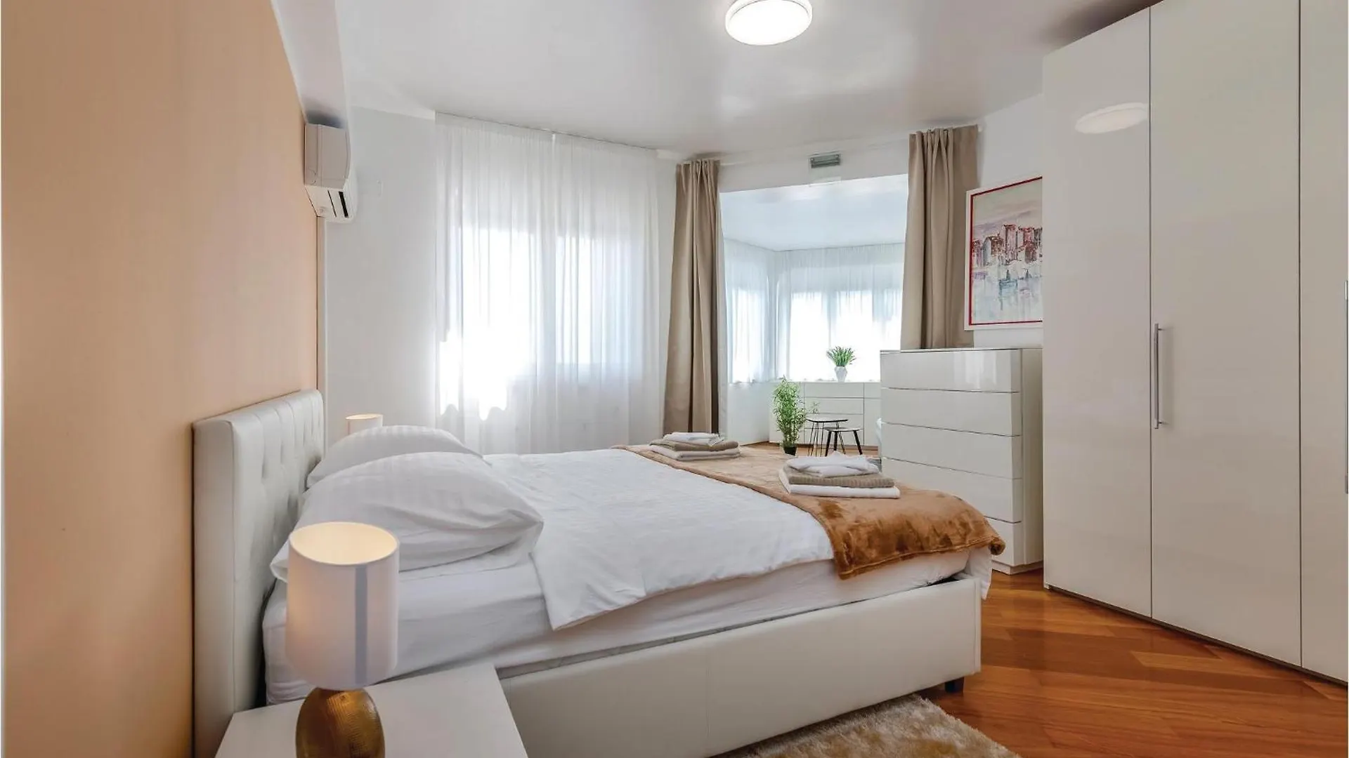 Awesome Home In Kostrena With Wifi Хорватия