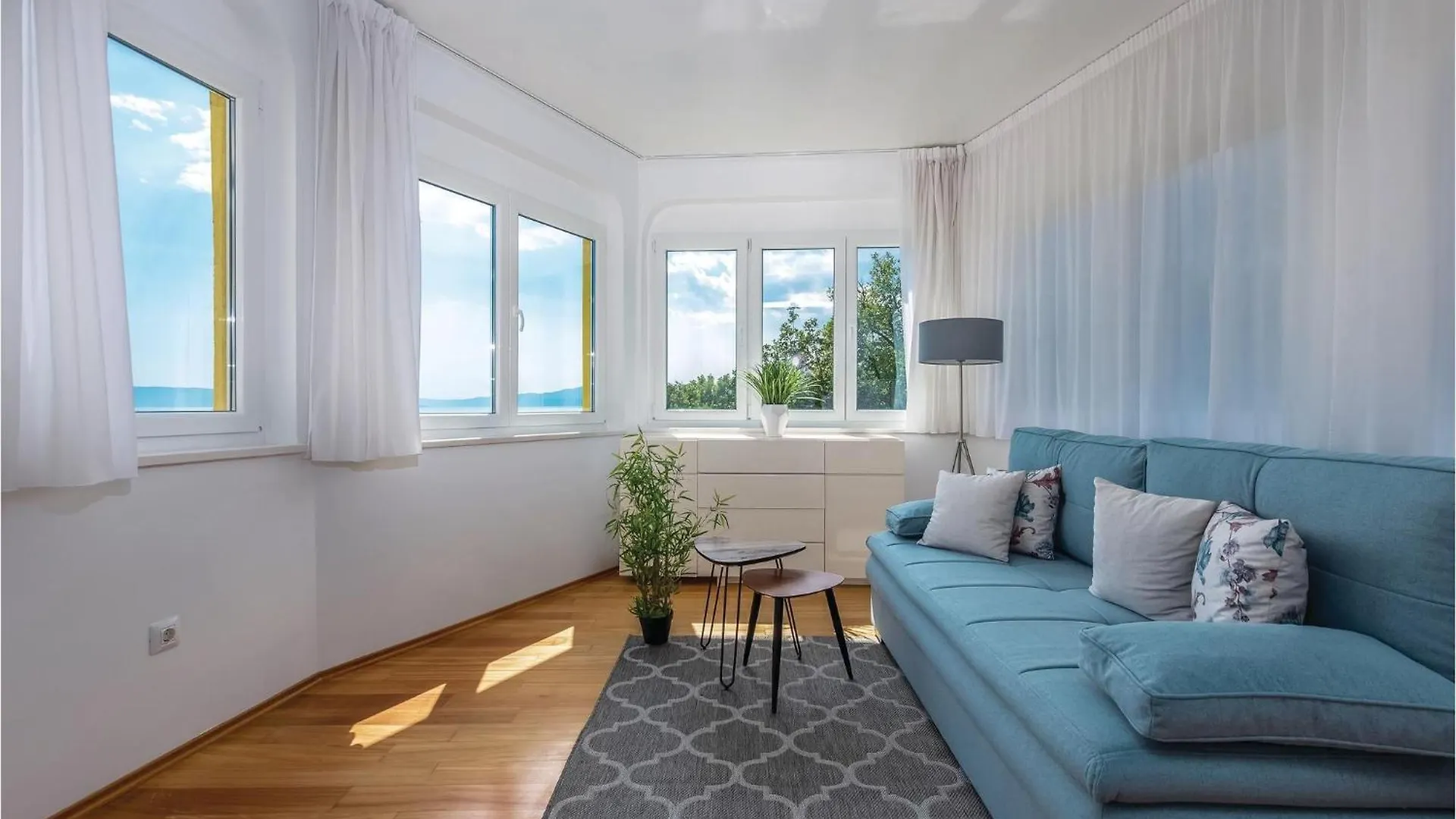 Awesome Home In Kostrena With Wifi Tatil Evi